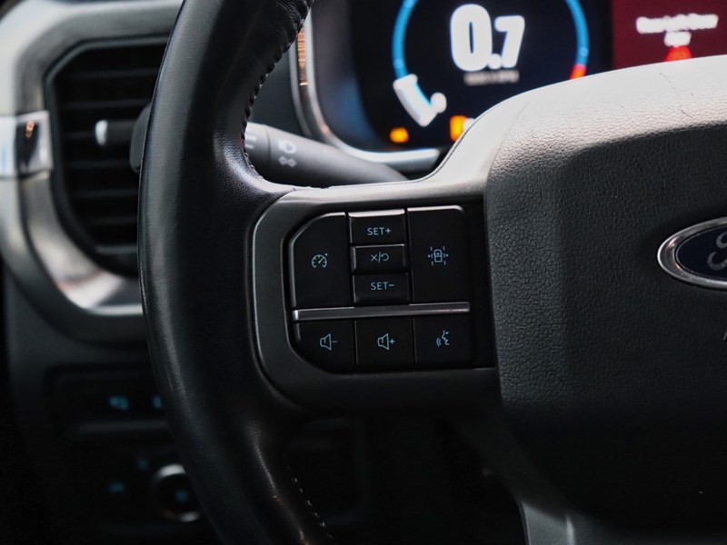 2022 Ford F-150 LARIAT | 4X4 | 3.5L | HTD/COOL | CHROME PK | 20s