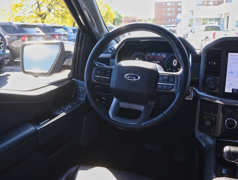 2022 Ford F-150 Lariat | 4X4 | 5.0L | 502A | Roof | 360 | Pwr Tlgt
