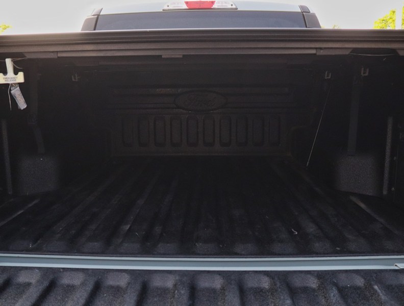 2022 Ford Maverick XLT | Hybrid | Co-Pilot | Hitch | Spray-In