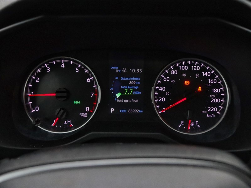 2022 Toyota Rav4 XLE | AWD | 2.5L | Roof | Htd Str Whl |Adptv Cruis