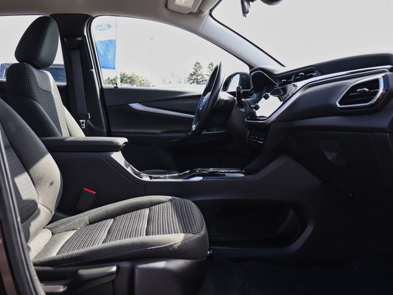 2023 Chevrolet Bolt EUV LT | ELECTRIC | HTD SEATS | WIRELESS CHARGE | BLIS