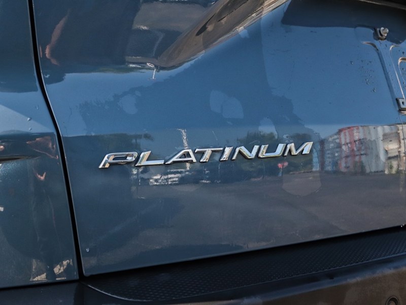 2023 Ford Escape Platinum | AWD | HYBRID | NAV | ROOF | ADP CRUISE