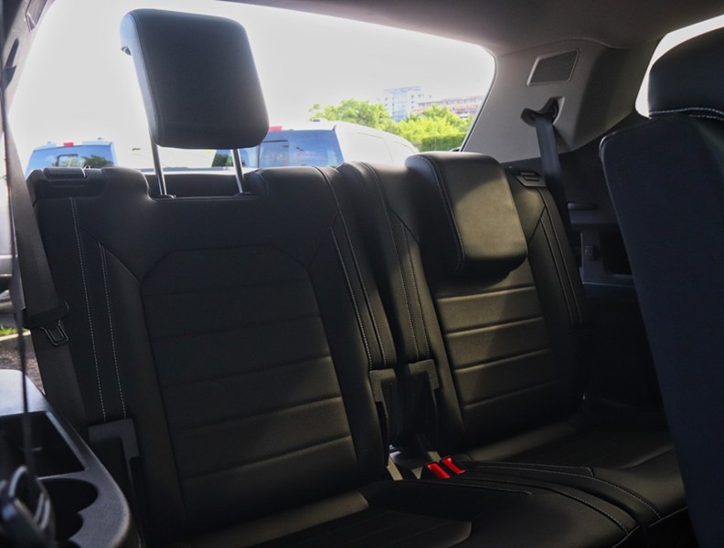 2023 Volkswagen Atlas Highline | 4Motion | 3.6L | Nav | Roof | Leather