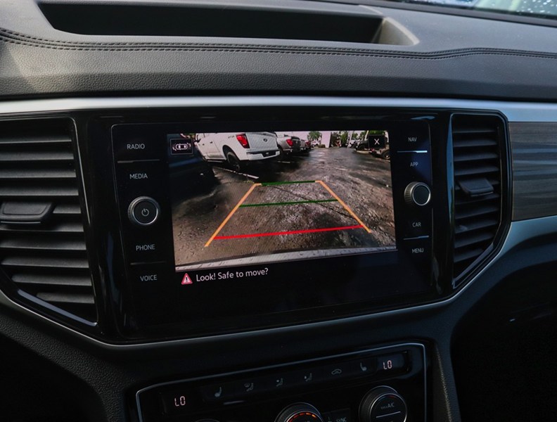 2023 Volkswagen Atlas Highline | 4Motion | 3.6L | Nav | Roof | Leather