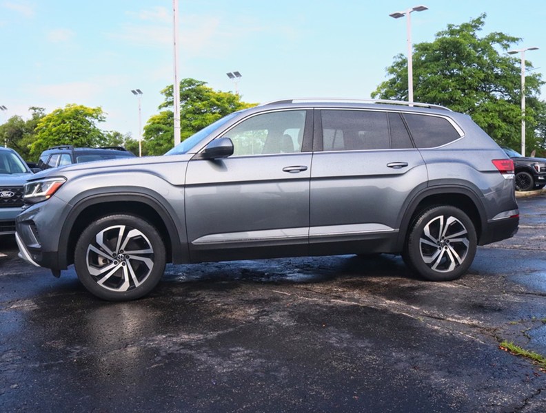 2023 Volkswagen Atlas Highline | 4Motion | 3.6L | Nav | Roof | Leather