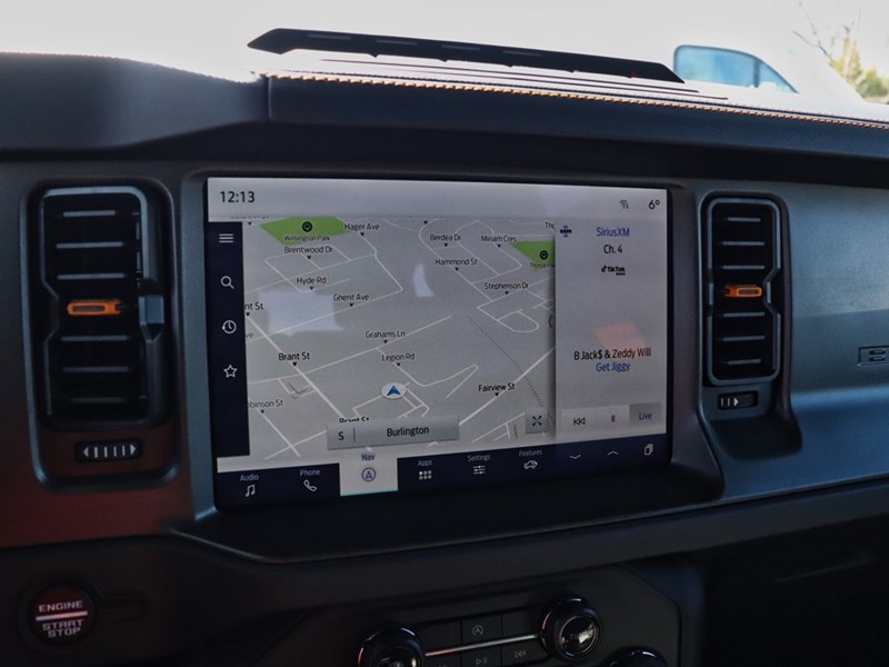 2024 Ford Bronco Badlands | 4X4 | 2.7L | SASQUATCH | LEATHER | 35s