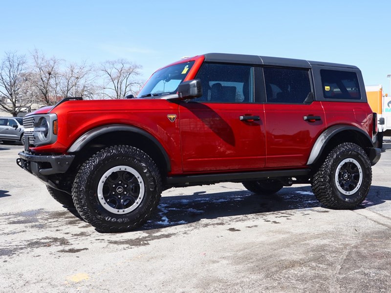 2024 Ford Bronco Badlands | 4X4 | 2.7L | SASQUATCH | LEATHER | 35s