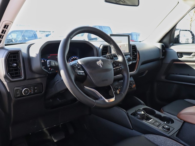 2024 Ford Bronco Sport Outer Banks | 4x4 | 1.5L | TECH | TOW |CO-PILOT360