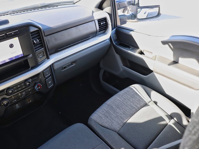 2024 Ford F-250 XLT 4WD Crew Cab 6.75' Box