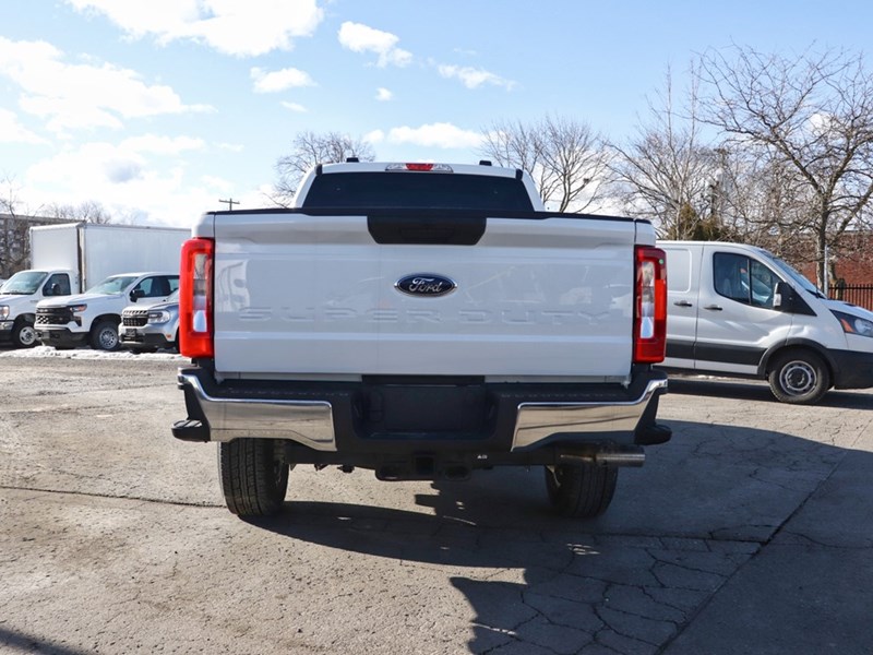 2024 Ford F-250 XLT 4WD Crew Cab 6.75' Box