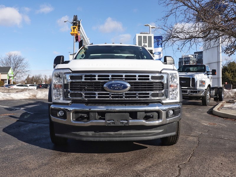 2024 FORD SUPER DUTY F-550 DRW XL 4WD Reg Cab 145