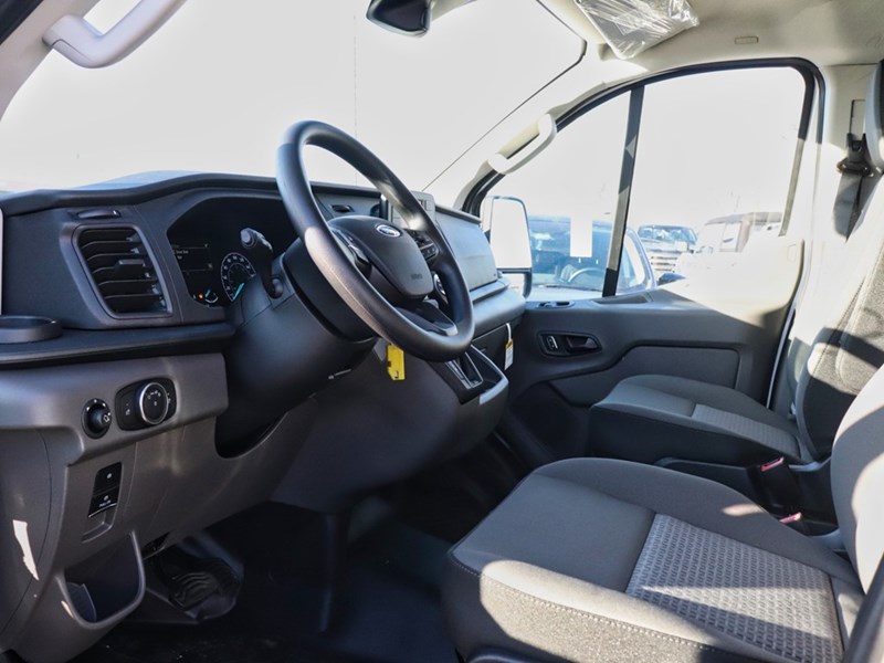 2024 Ford Transit-250 Cargo T-250 130
