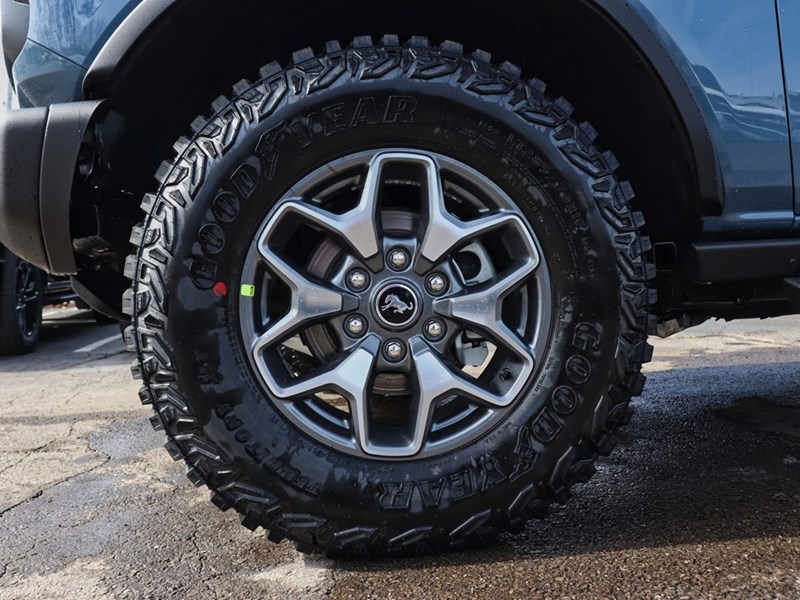2025 Ford Bronco Badlands | 4X4 | 2.7L | LEATHER | HARD TOP | 33s