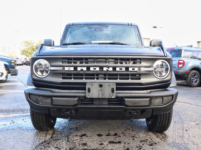 2025 FORD BRONCO BASE 4 DOOR | 4X4 | HARD TOP | 10-SPD AUTO