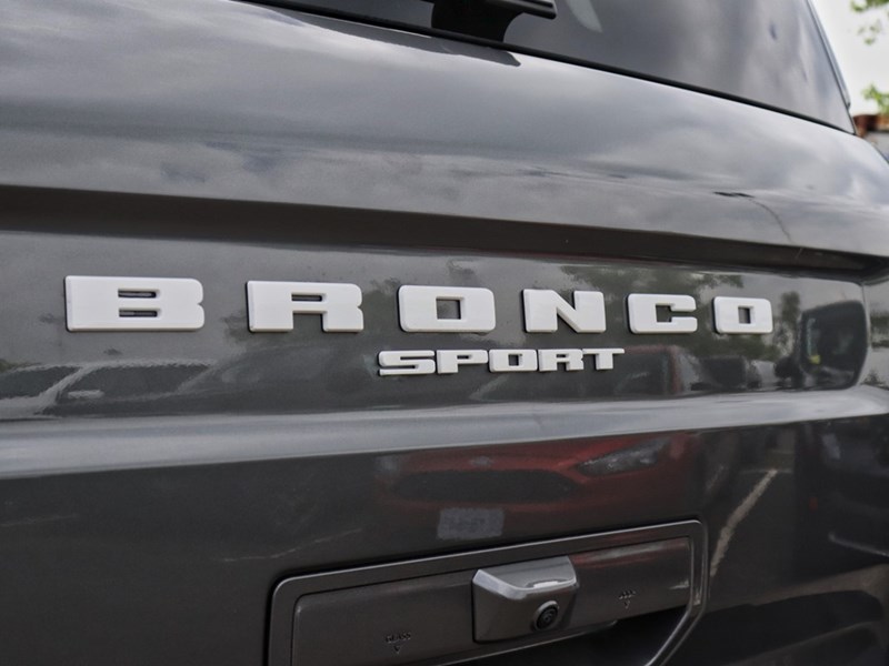 2025 Ford Bronco Sport Outer Banks | 4x4 | 1.5L | TECH PKG | ROOF | LED