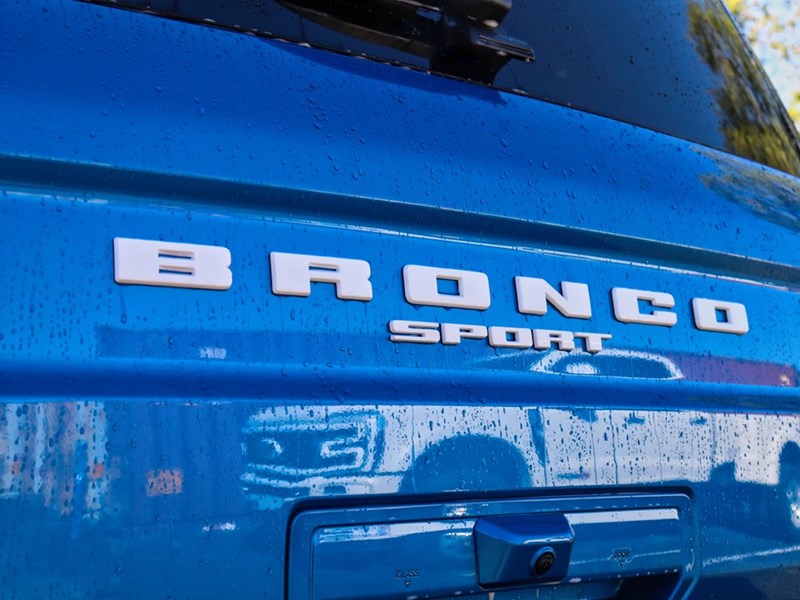 2025 FORD BRONCO SPORT OUTER BANKS | 4X4 | 1.5L | TECH | ROOF | LED