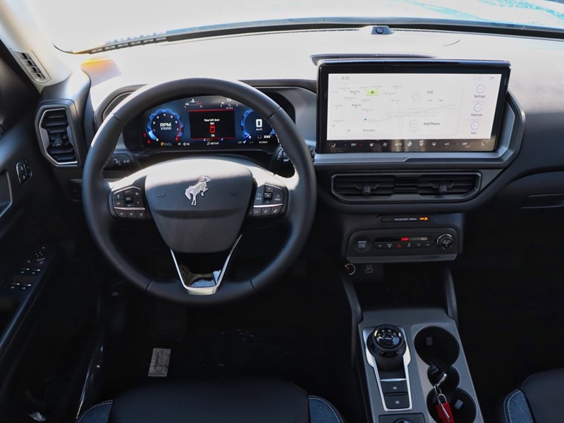 2025 FORD BRONCO SPORT OUTER BANKS | 4X4 | 1.5L | TECH | ROOF | BLIS | LE