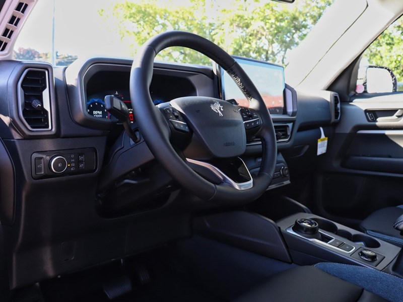 2025 FORD BRONCO SPORT OUTER BANKS | 4X4 | 1.5L | TECH | ROOF | BLIS | LE