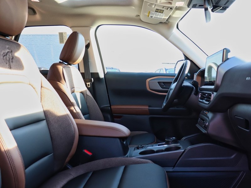 2025 FORD BRONCO SPORT OUTER BANKS | 4X4 | 1.5L | TECH PKG | ROOF | RUBB