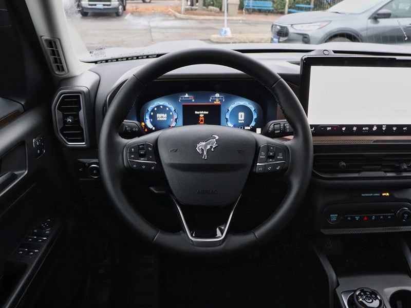 2025 FORD BRONCO SPORT OUTER BANKS | 4X4 | 1.5L | TECH PKG | ROOF | CRGO