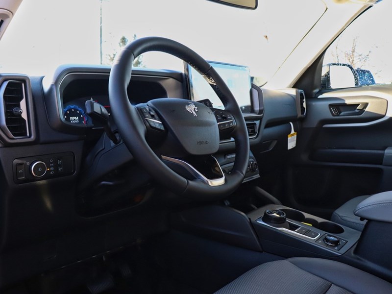 2025 FORD BRONCO SPORT BADLANDS | 4X4 | 2.0L | ROOF | TECH | CRGO MGMNT