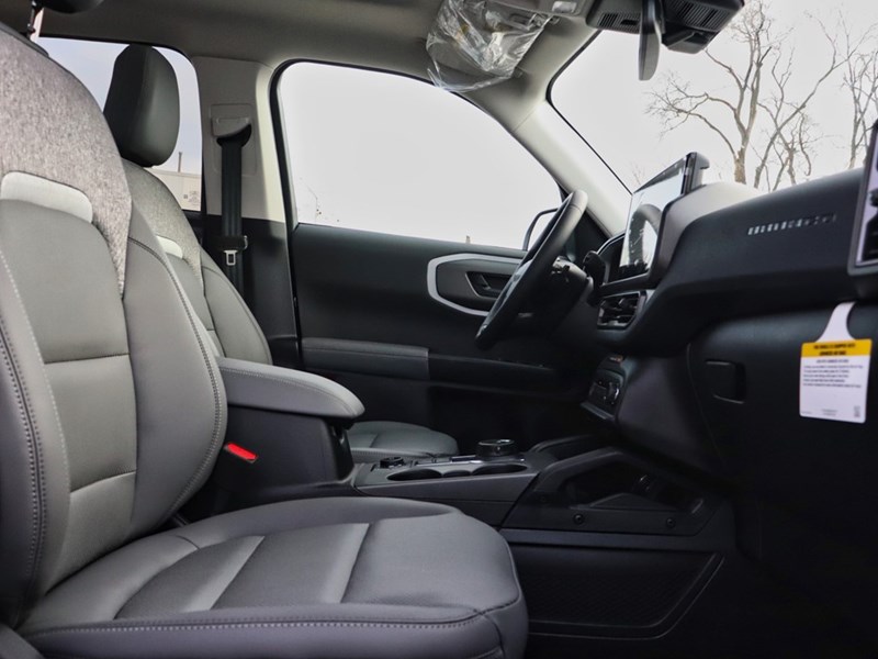 2025 FORD BRONCO SPORT BADLANDS | 4X4 | 2.0L | ROOF | TECH PKG | CARGO MG