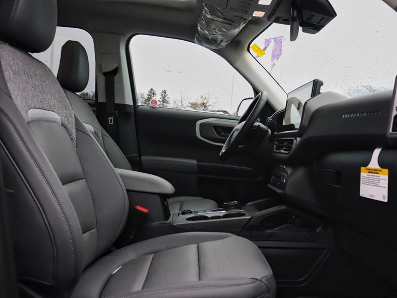 2025 Ford Bronco Sport Badlands | 4X4 | 2.0L | ROOF | TECH | CRGO MGMNT