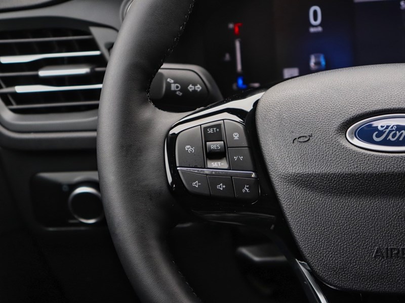 2025 Ford Escape Active | AWD | 1.5L | TECH PK 1 | NAV | HTD STR WH