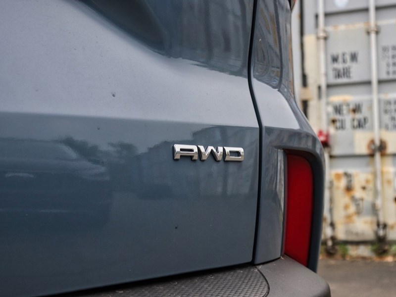 2025 Ford Escape Active | AWD | 1.5L | TECH PK 1 | NAV | HTD STR WH