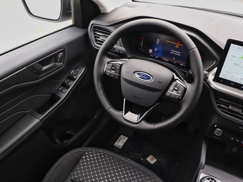 2025 Ford Escape Active | AWD | 1.5L | TECH PK 1 | NAV | HTD STR WH