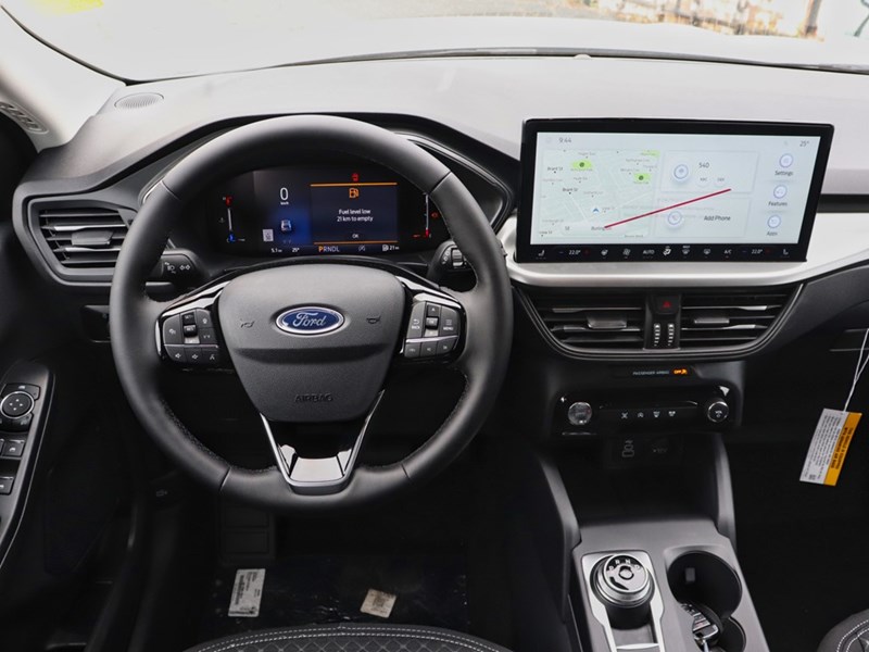 2025 Ford Escape Active | AWD | 1.5L | TECH PK 1 | NAV | HTD STR WH