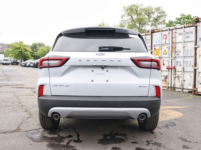 2025 Ford Escape Active | AWD | 1.5L | TECH PK 1 | NAV | HTD STR WH
