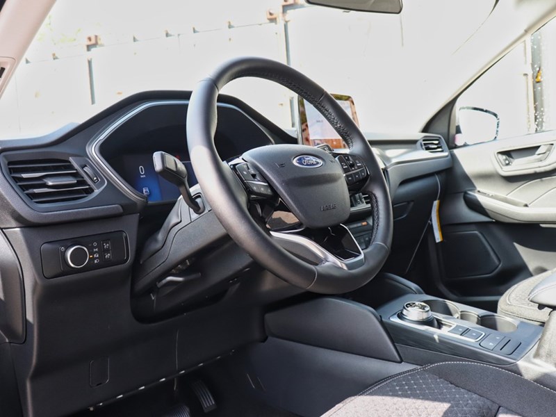 2025 Ford Escape Active | AWD | 1.5L | HTD STR WHL | REMOTE START