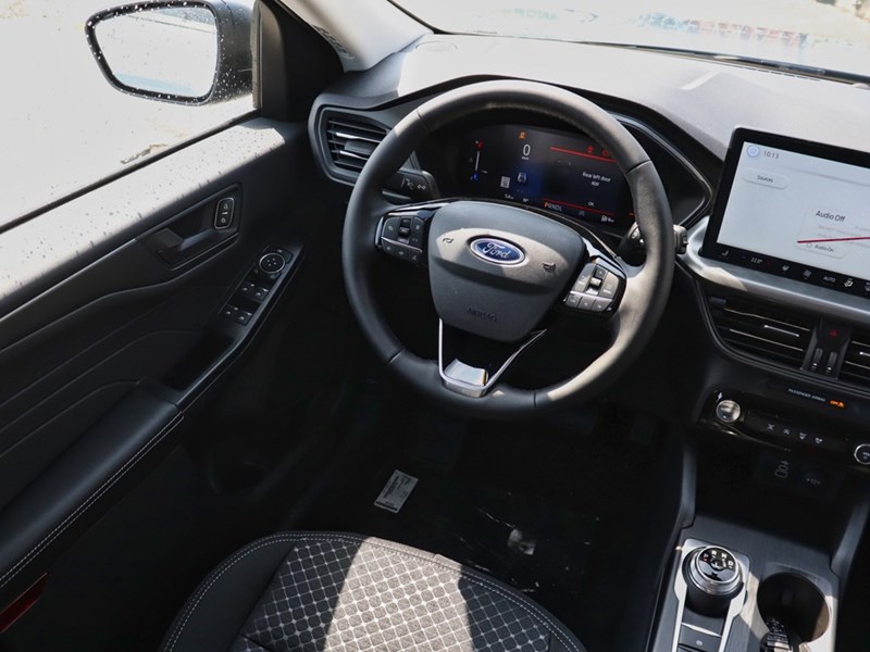 2025 Ford Escape Active | AWD | 1.5L | TECH PK 1 | NAV | HTD STR WH