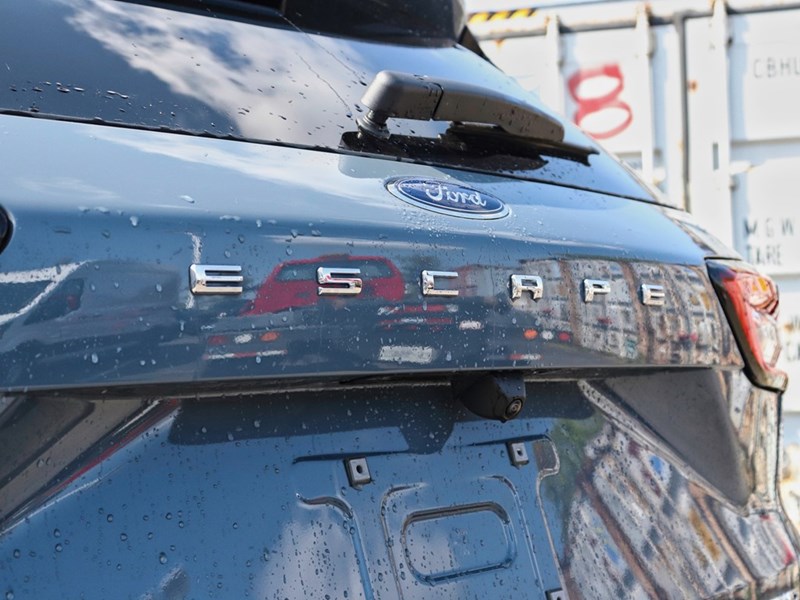 2025 Ford Escape Active | AWD | 1.5L | TECH PK 1 | NAV | HTD STR WH
