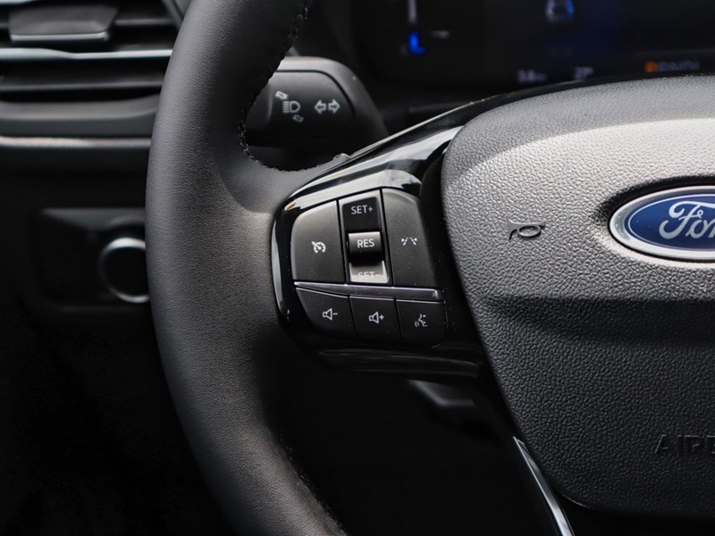2025 Ford Escape Active | AWD | 1.5L | HTD STR WHL | BLIS