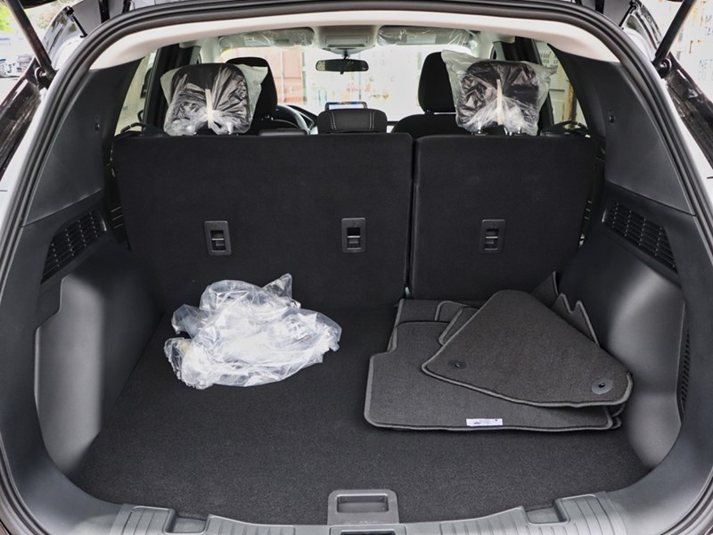 2025 Ford Escape Active | AWD | 1.5L | HTD STR WHL | BLIS