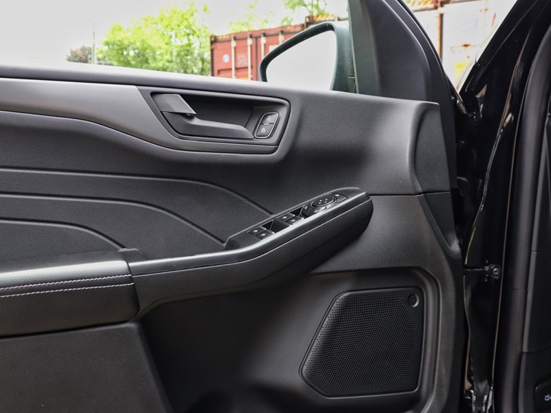 2025 Ford Escape Active | AWD | 1.5L | HTD STR WHL | BLIS
