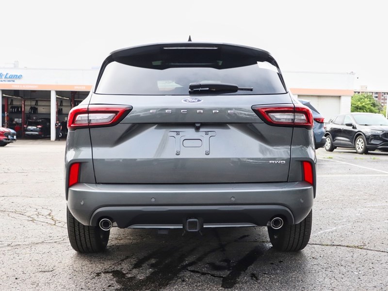2025 Ford Escape ST-Line Elite AWD