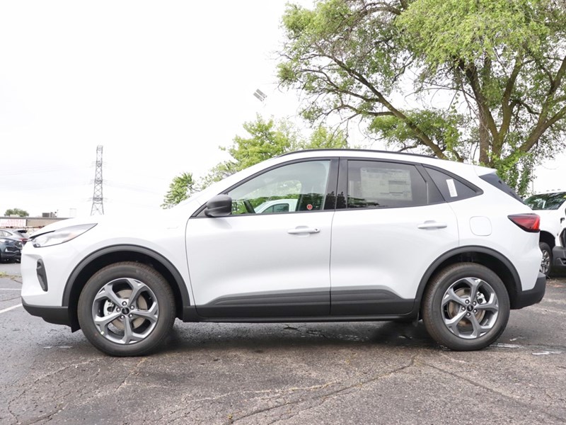 2025 Ford Escape ST-Line AWD