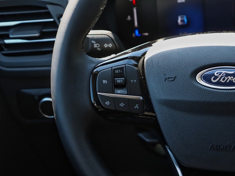 2025 FORD ESCAPE ACTIVE | AWD | 1.5L | HTD STR WHL | HTD SEATS |LED