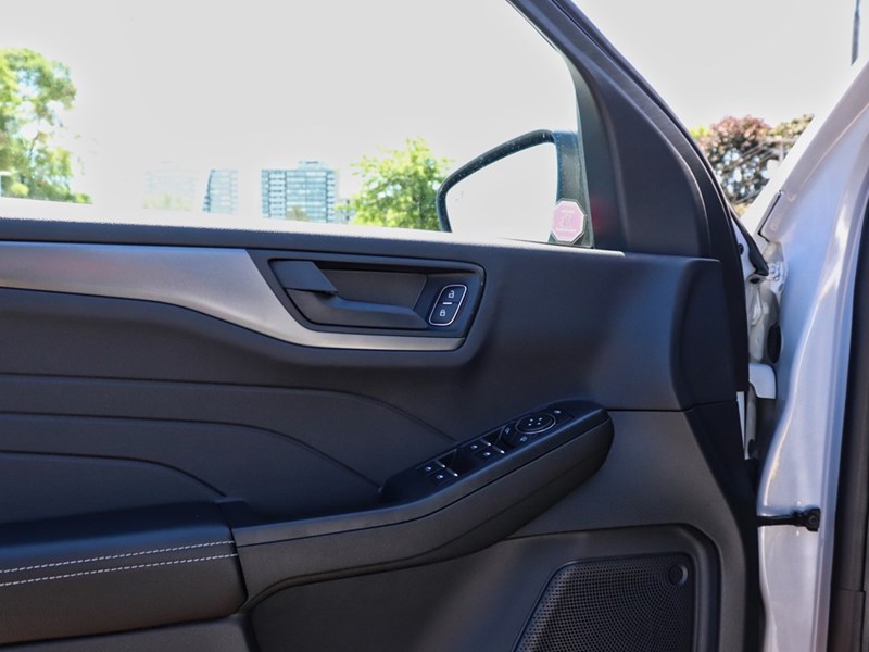 2025 FORD ESCAPE ACTIVE | AWD | 1.5L | HTD STR WHL | HTD SEATS |LED