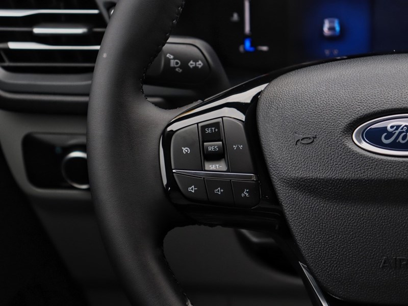 2025 FORD ESCAPE ACTIVE | AWD | 1.5L | HTD STR WHL | BLIS | LED