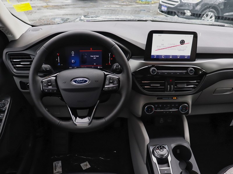 2025 FORD ESCAPE ACTIVE | AWD | 1.5L | HTD STR WHL | BLIS | LED