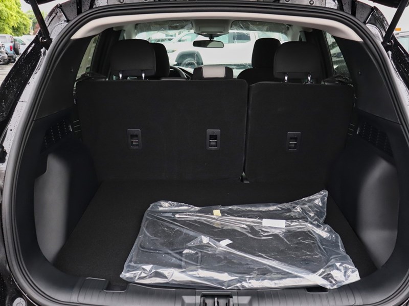 2025 FORD ESCAPE ACTIVE | AWD | 1.5L | HTD STR WHL | BLIS | LED