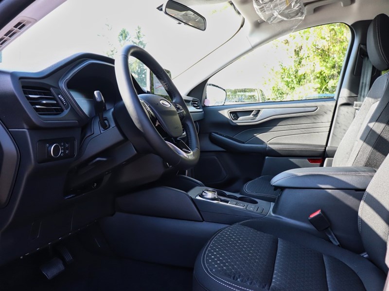 2025 FORD ESCAPE ACTIVE | AWD | 1.5L | HTD STR WHL | REMOTE START