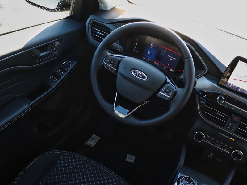 2025 FORD ESCAPE ACTIVE | AWD | 1.5L | HTD STR WHL | REM STRT | BLS