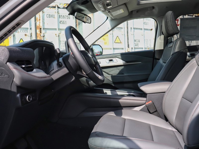 2025 Ford Explorer Active | 4WD | ROOF |ACT COMF PKG |HTD STR WHL|20s