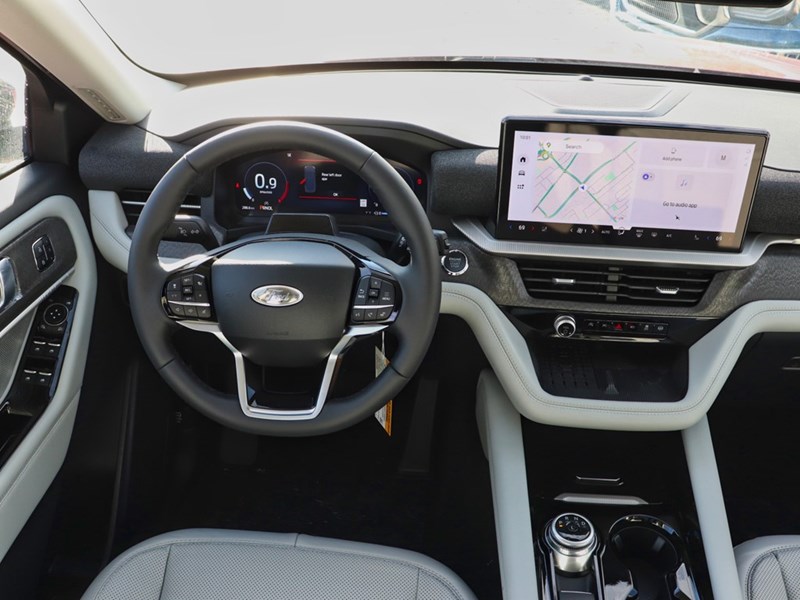 2025 FORD EXPLORER PLATINUM | 4WD | 2.3L | LUX LEATHER PKG | 21S