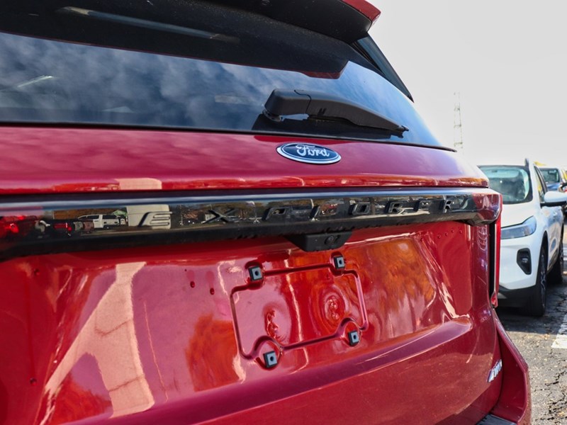 2025 FORD EXPLORER PLATINUM | 4WD | 2.3L | LUX LEATHER PKG | 21S